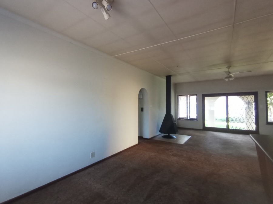 To Let 4 Bedroom Property for Rent in George South Western Cape